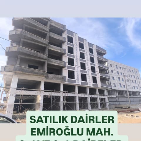 EMİROĞLUNDA SATILIK DAİRELER 